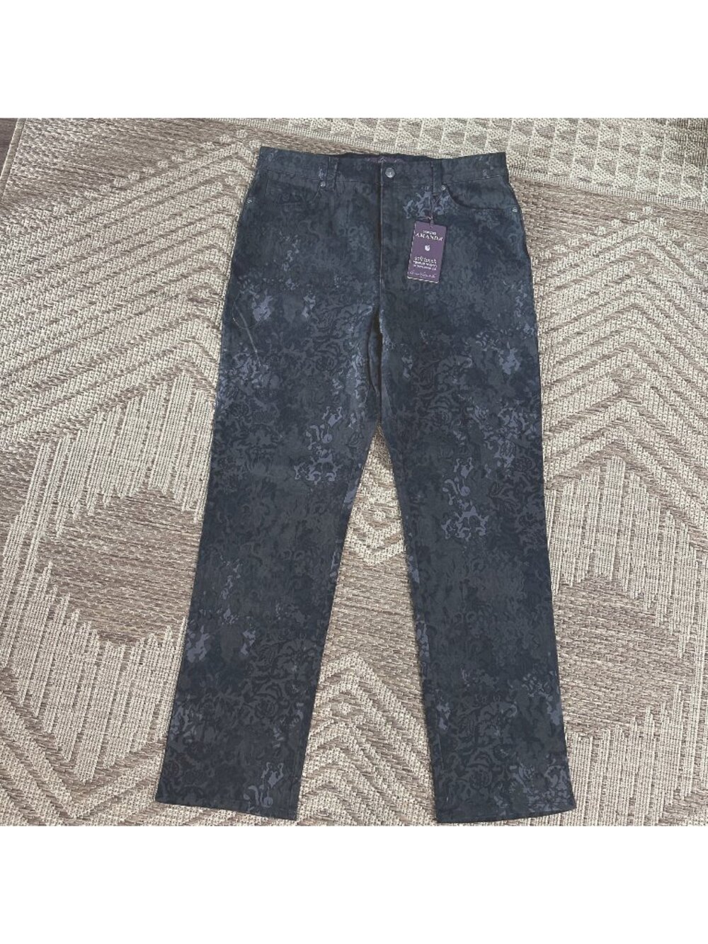 Gloria Vanderbilt Amanda Soft Touch Black Floral Jeans 14 Average NWT